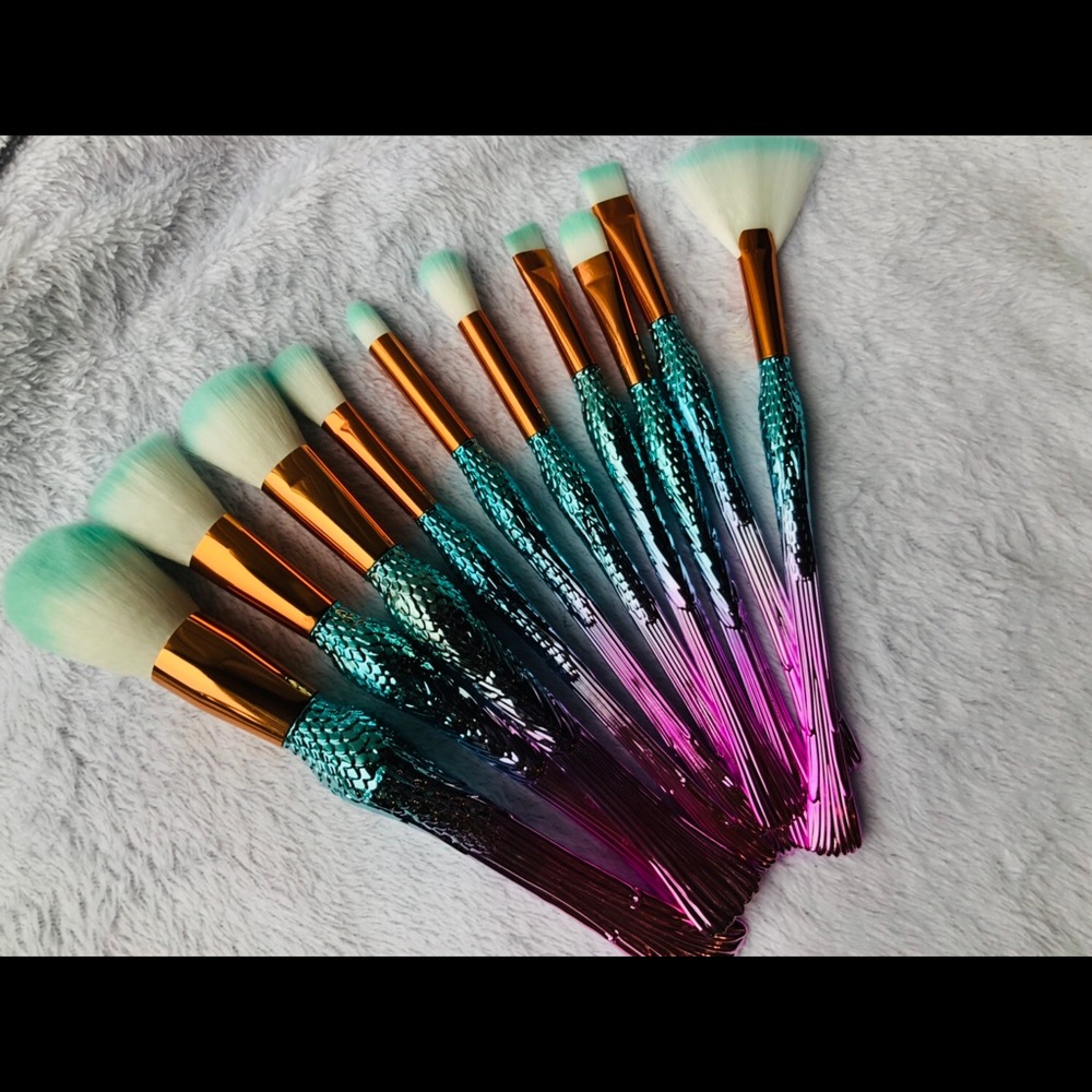 Mermaid makeup brushes set BN - Picture 2 of 8